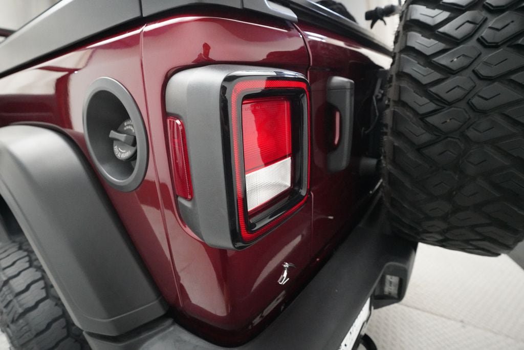 Used 2021 Jeep Wrangler Unlimited Sport AWD/4WD image 31
