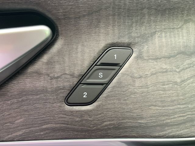 New 2024 Jeep Grand Cherokee Overland image 24