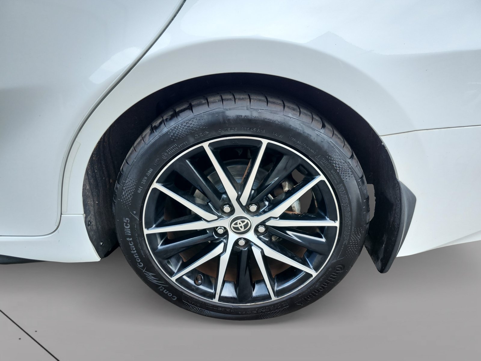 Used 2023 Toyota Camry SE w/ Cold Weather Package AWD/4WD image 15