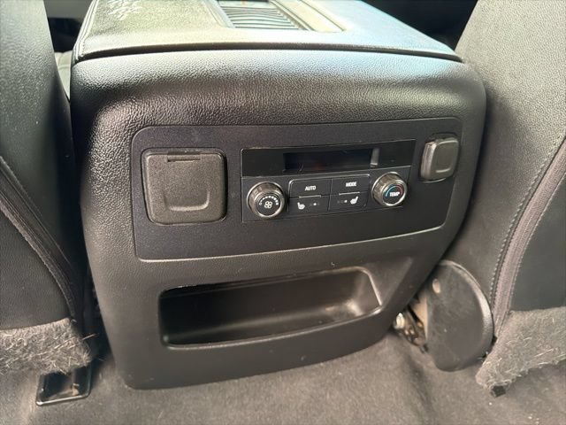 Used 2020 Chevrolet Tahoe Premier AWD/4WD image 17