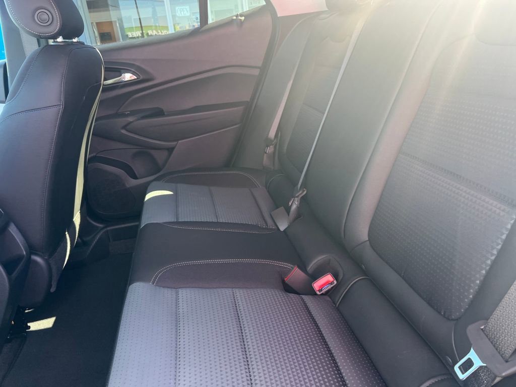 New 2026 Chevrolet Trax LT w/ Driver Confidence Package image 30