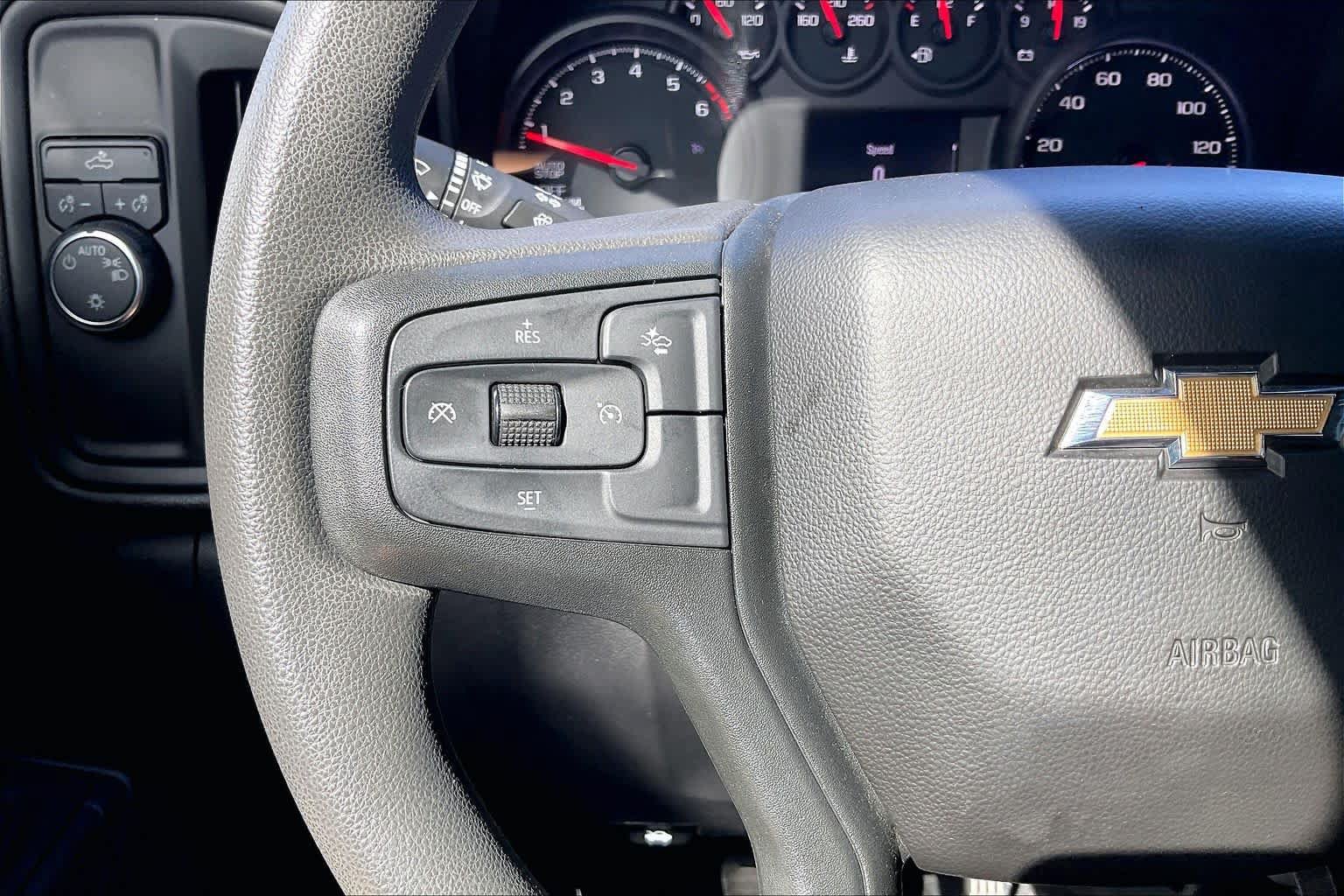 Used 2023 Chevrolet Silverado 1500 Custom RWD image 18