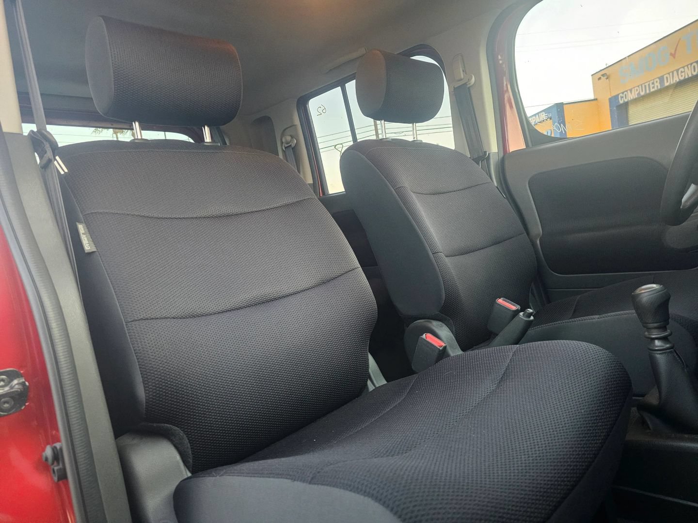 Used 2012 Nissan Cube 1.8 w/ Interior Designer Pkg FWD image 14