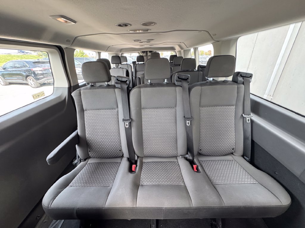 Used 2023 Ford Transit 350 XLT RWD image 28