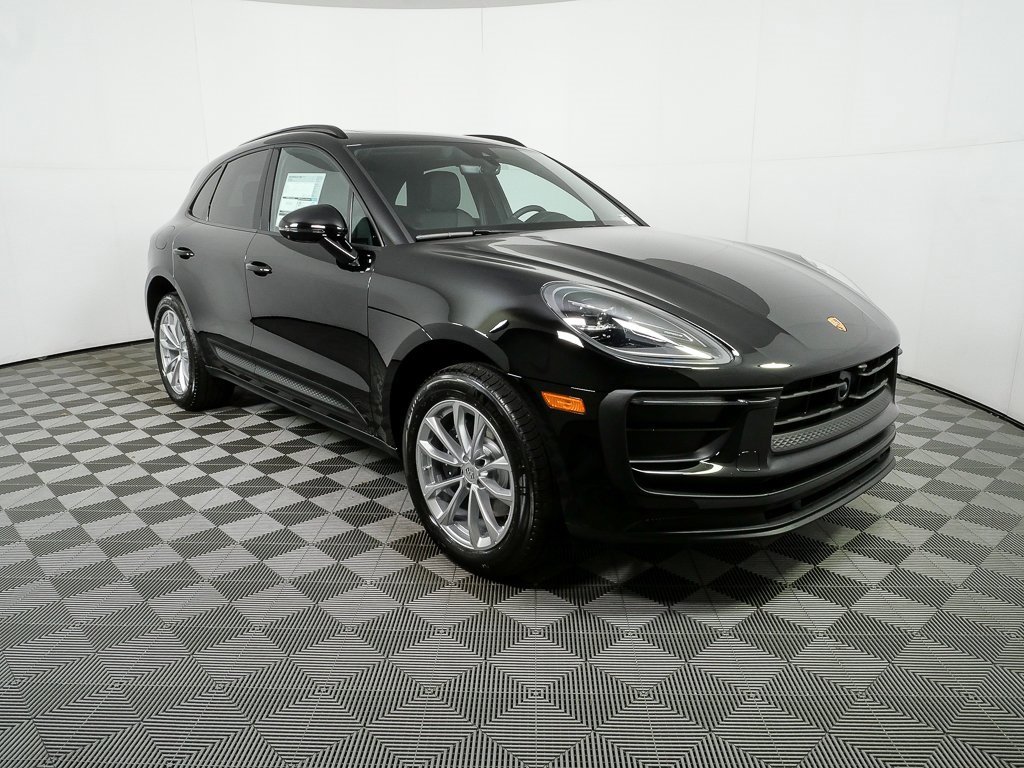 New 2026 Porsche Macan image 28