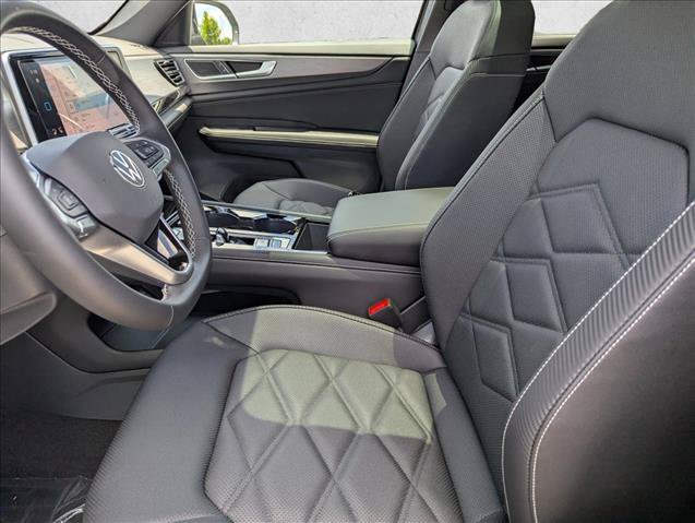 New 2026 Volkswagen Atlas Cross Sport SE FWD image 23