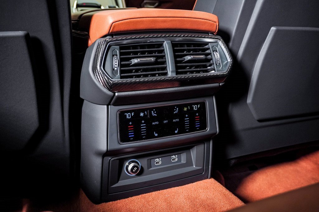 Used 2024 Lamborghini Urus S image 20