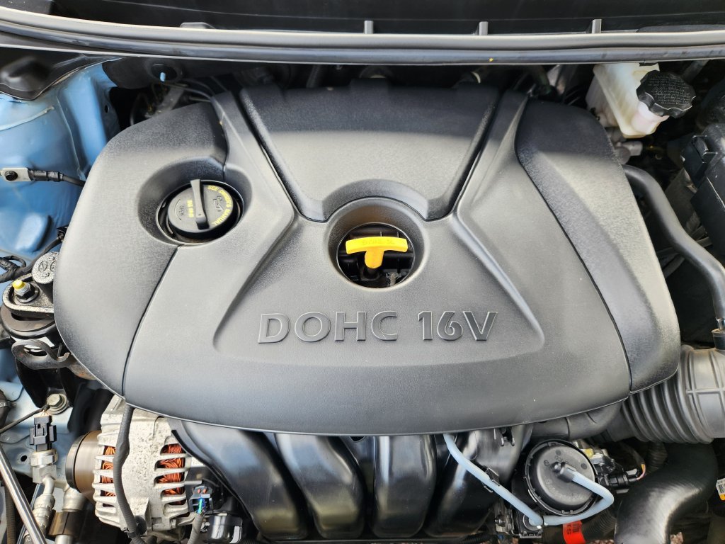 Used 2013 Hyundai Elantra GLS w/ Preferred Pkg FWD image 20