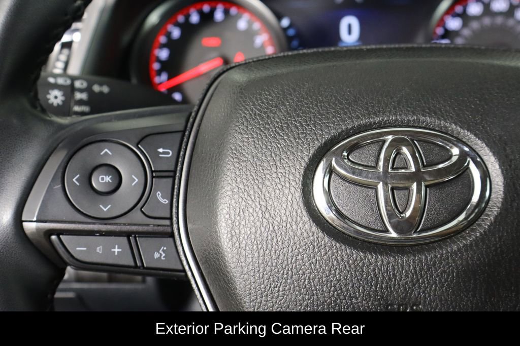 Used 2024 Toyota Camry XSE FWD image 8