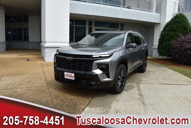 New 2026 Chevrolet Traverse RS w/ LPO, Floor Liner Package FWD image 5