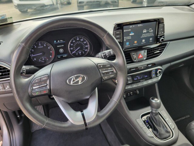 Used 2020 Hyundai Elantra GT w/ Style Package 02 image 14