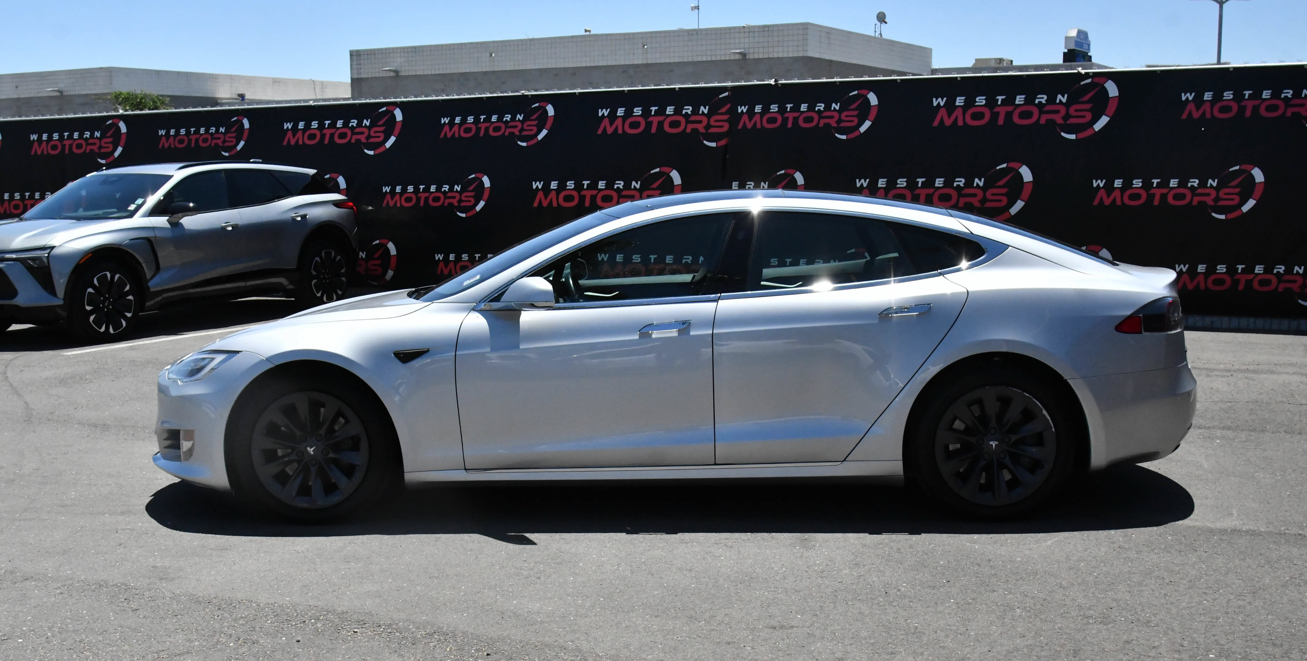 Used 2018 Tesla Model S 75D AWD/4WD image 4
