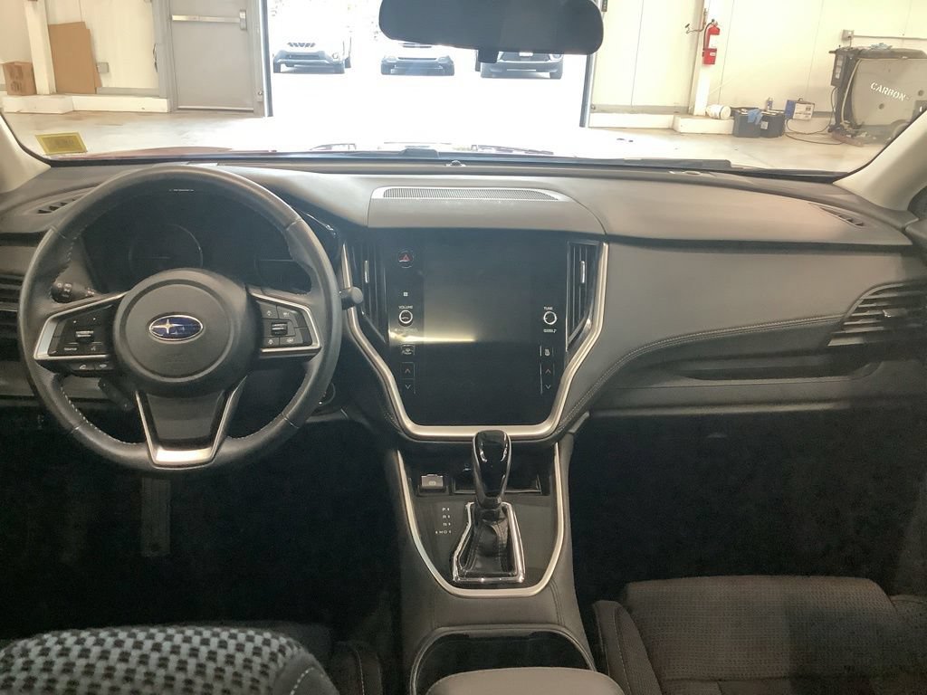 Used 2022 Subaru Outback Premium AWD/4WD image 6