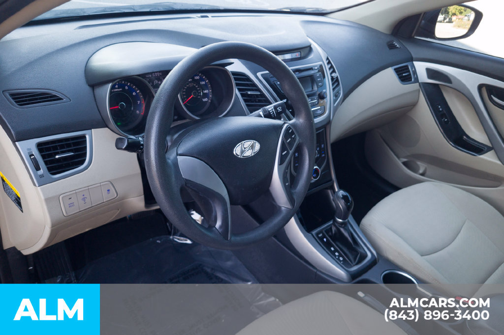 Used 2016 Hyundai Elantra SE FWD image 12