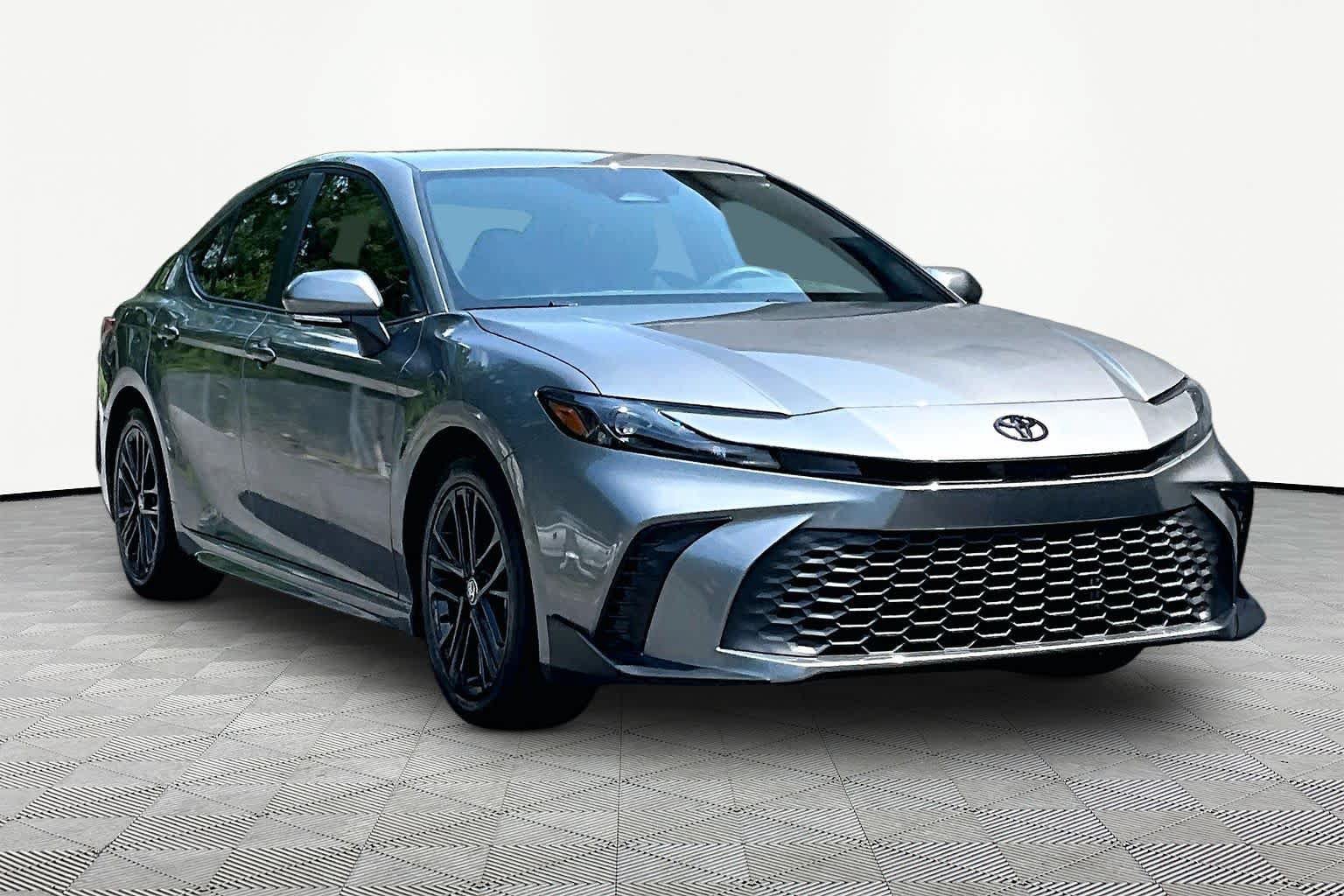 Certified 2026 Toyota Camry SE w/ Convenience Package FWD image 3