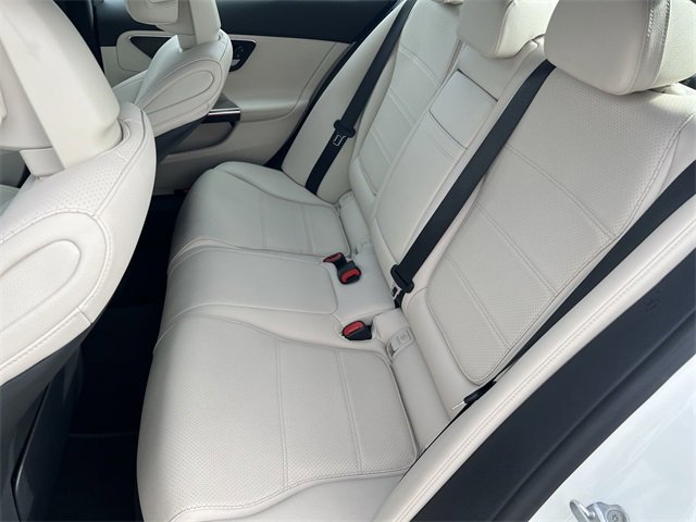 Used 2023 Mercedes-Benz C 300 Sedan image 29