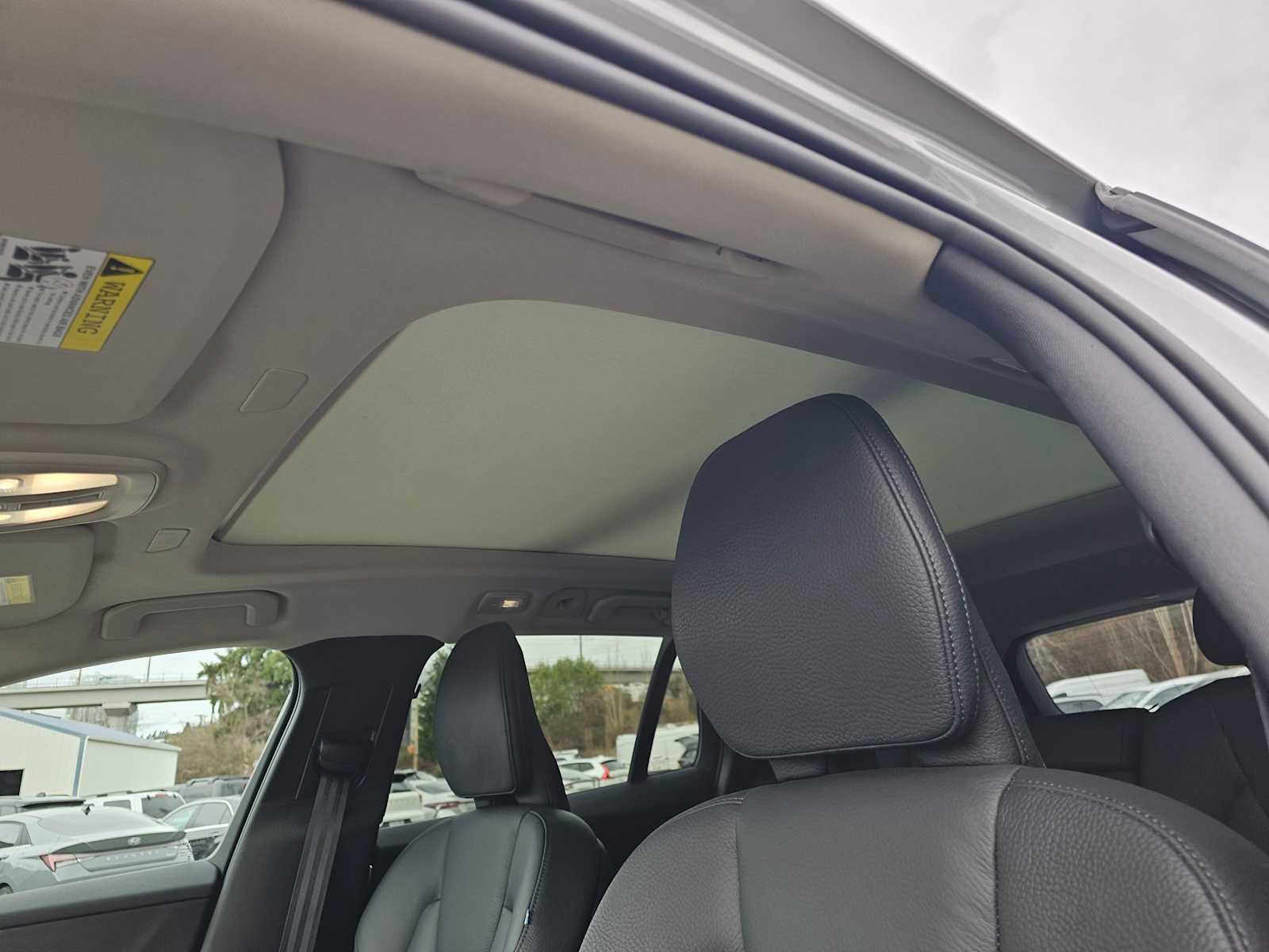 Certified 2025 Volvo V60 B5 Cross Country Plus image 25