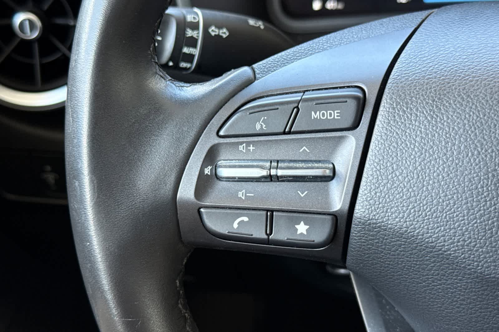 Used 2023 Hyundai Kona Limited w/ Cargo Package AWD/4WD image 27