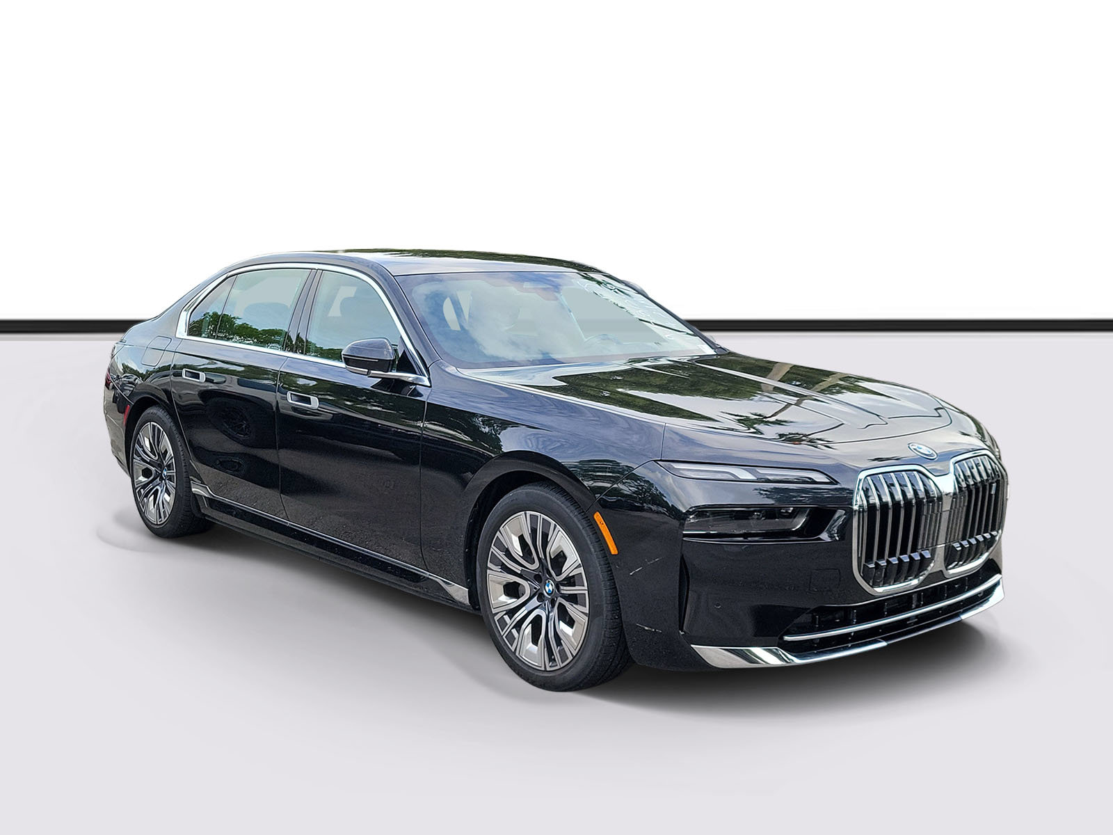 Certified 2023 BMW i7 xDrive60 AWD/4WD image 1
