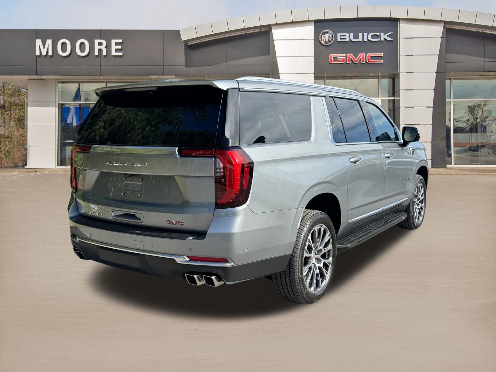 New 2026 GMC Yukon XL Denali image 4