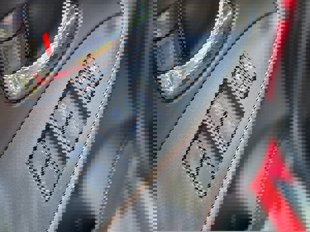 Used 2012 Toyota RAV4 Sport image 23