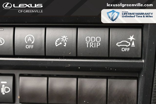 Used 2023 Toyota Tundra SR5 w/ SR5 Convenience Package AWD/4WD image 18