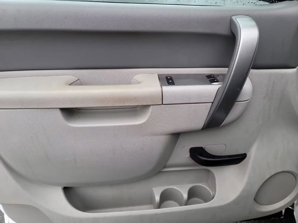 Used 2013 Chevrolet Silverado 1500 W/T image 11