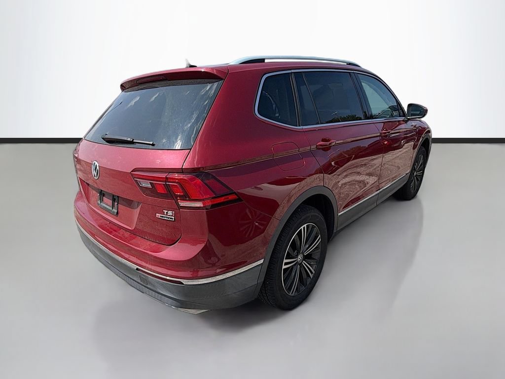 Used 2018 Volkswagen Tiguan SEL AWD/4WD image 8