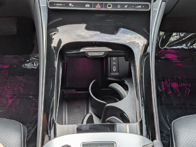 Used 2025 Mercedes-Benz GLC 300 4MATIC image 27