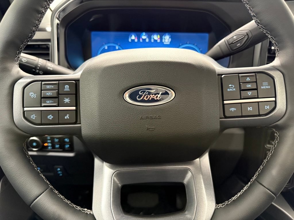 New 2026 Ford F250 Lariat w/ Black Appearance Package AWD/4WD image 49