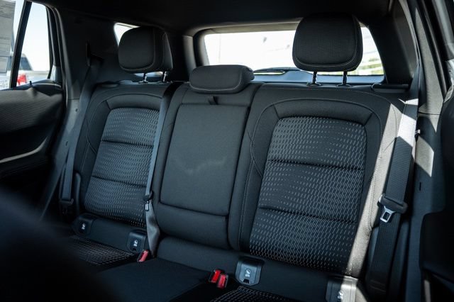 New 2027 Chevrolet Equinox LT w/ Safety and Technology Package FWD image 28