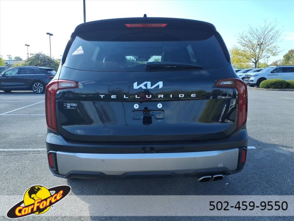 Used 2025 Kia Telluride S image 8