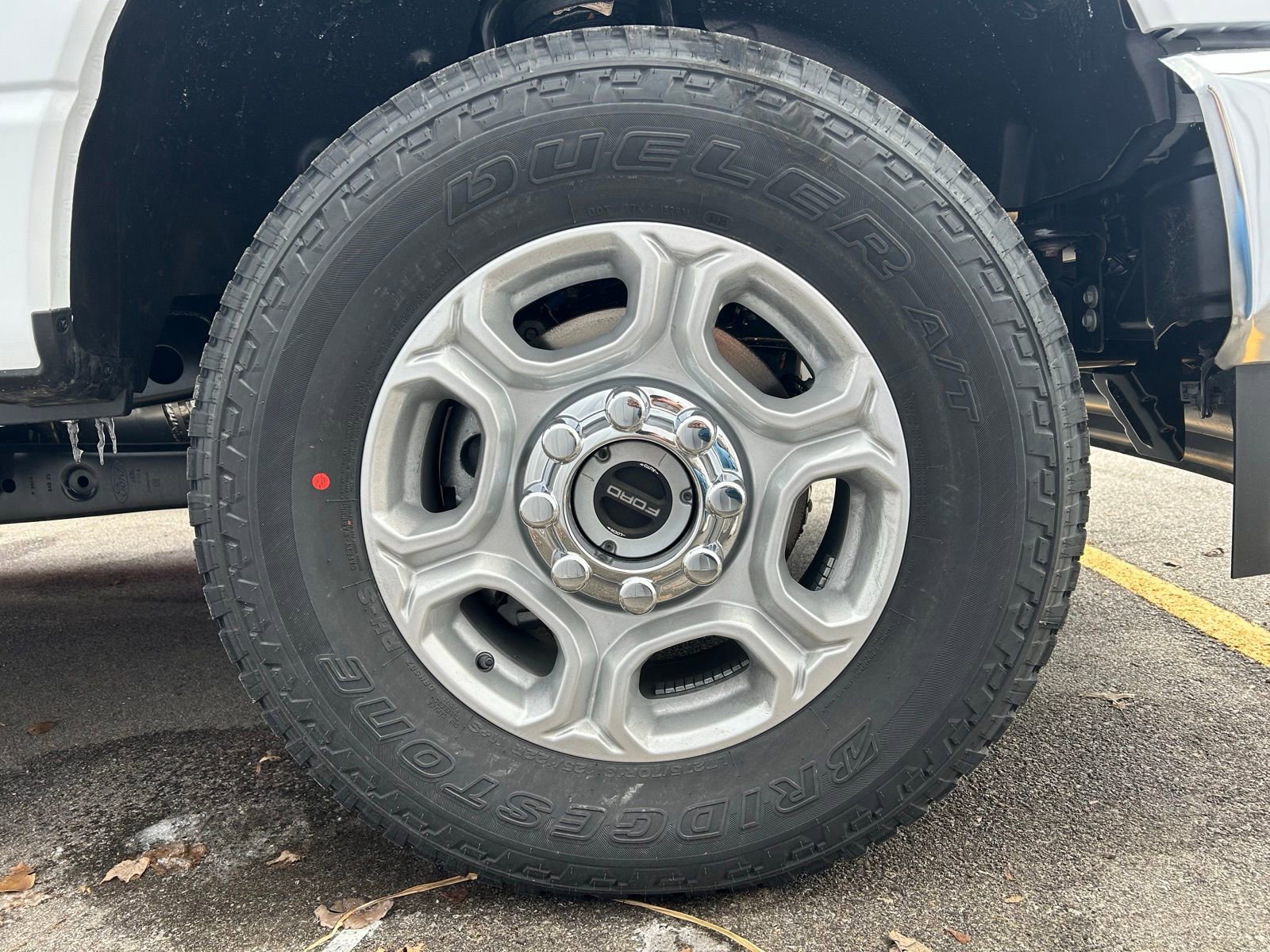 New 2026 Ford F350 XLT w/ XLT Premium Package image 25