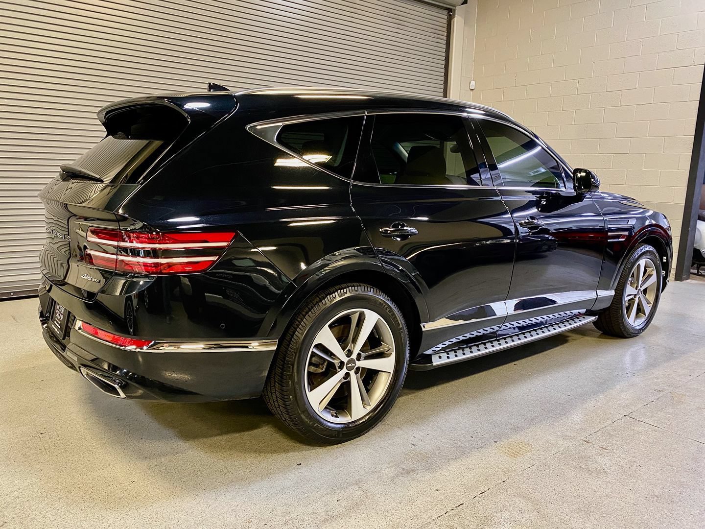 Used 2021 Genesis GV80 3.5T w/ Advanced Package 06 AWD/4WD image 9