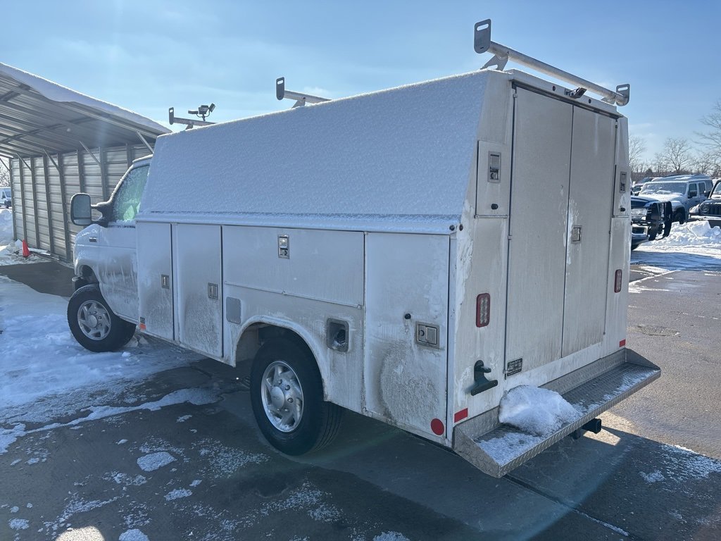 Used 2024 Ford E-350 and Econoline 350 Super Duty w/ Power Windows & Locks Group image 10