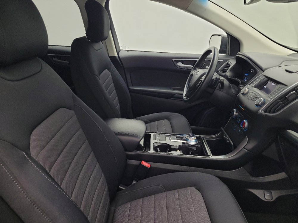 Used 2019 Ford Edge SE AWD/4WD image 21