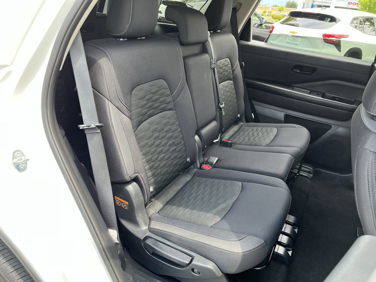Used 2025 Nissan Pathfinder SV AWD/4WD image 24