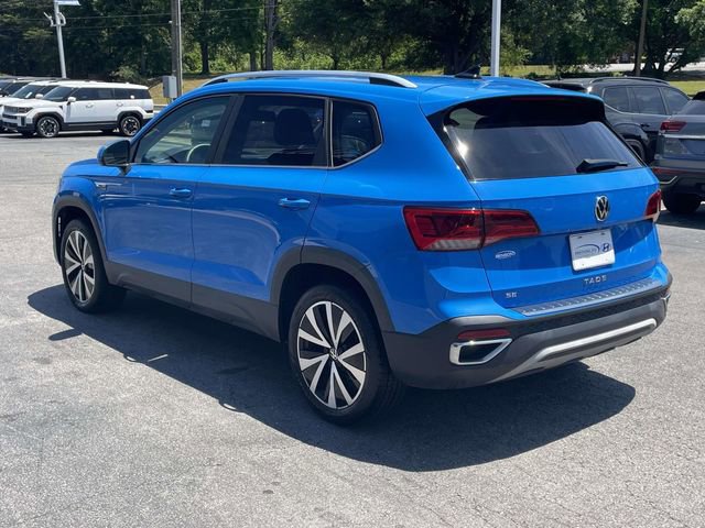 Used 2022 Volkswagen Taos SE FWD image 4
