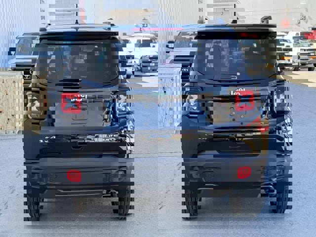 Used 2021 Jeep Renegade Limited image 5