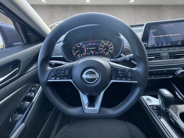 Used 2023 Nissan Altima 2.5 SV FWD image 21