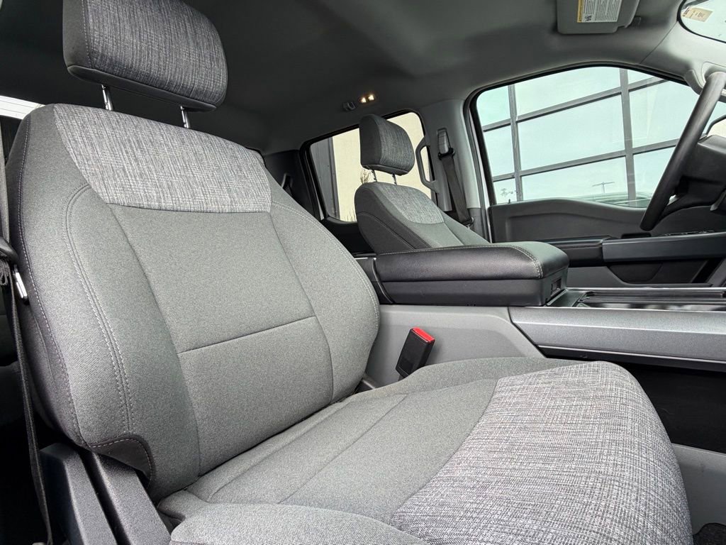 Used 2023 Ford F150 XLT w/ XTR Package image 18