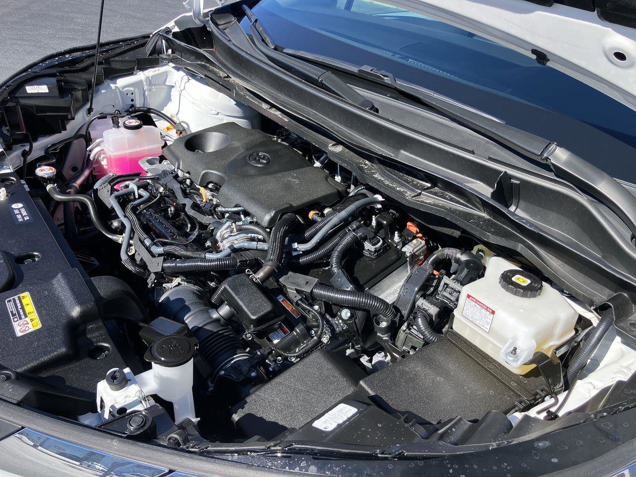 Used 2025 Toyota Sienna XLE image 35