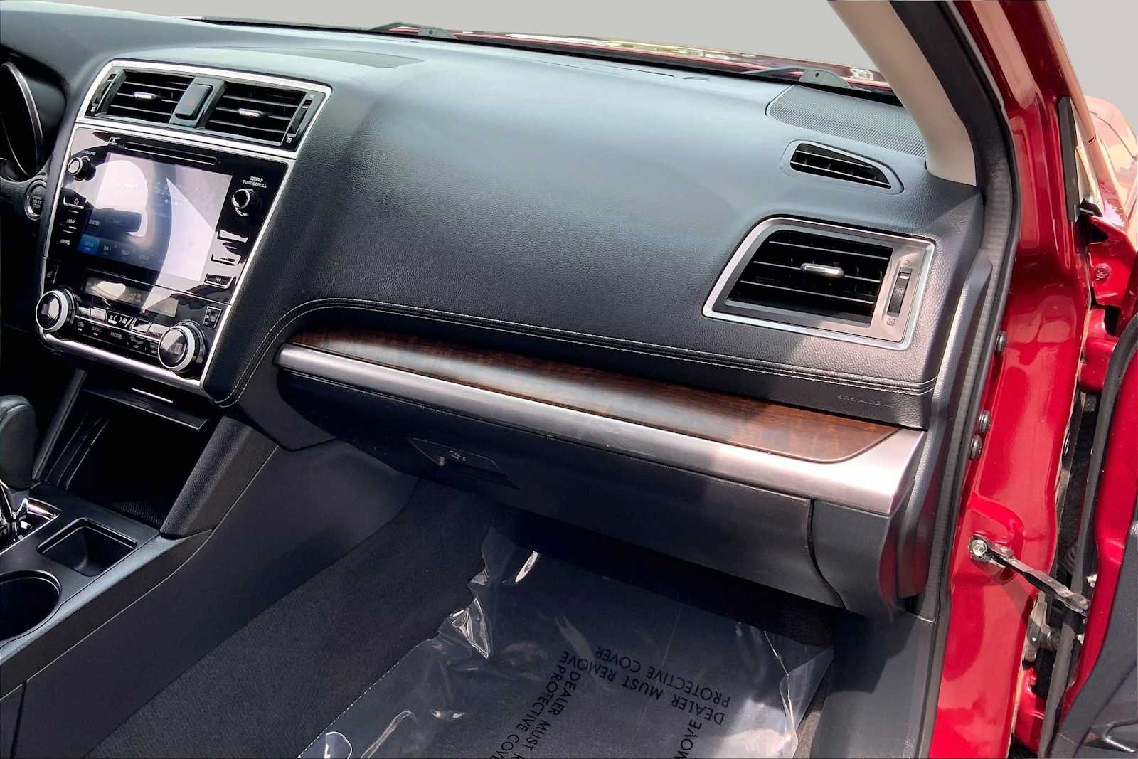 Used 2019 Subaru Outback 2.5i Limited AWD/4WD image 19