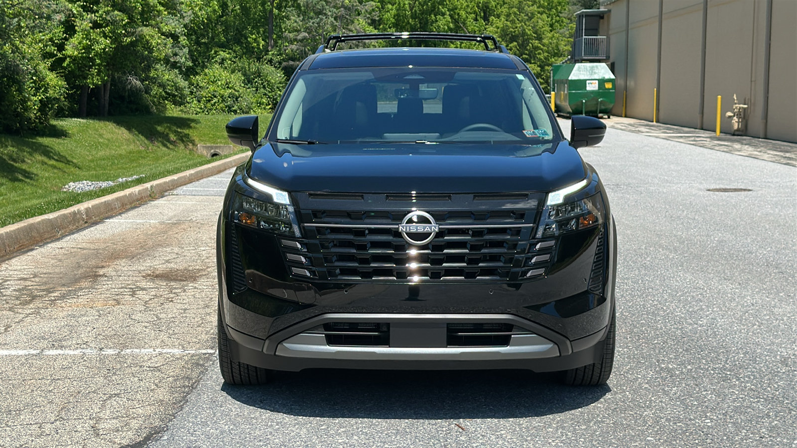 New 2026 Nissan Pathfinder SL AWD/4WD image 3