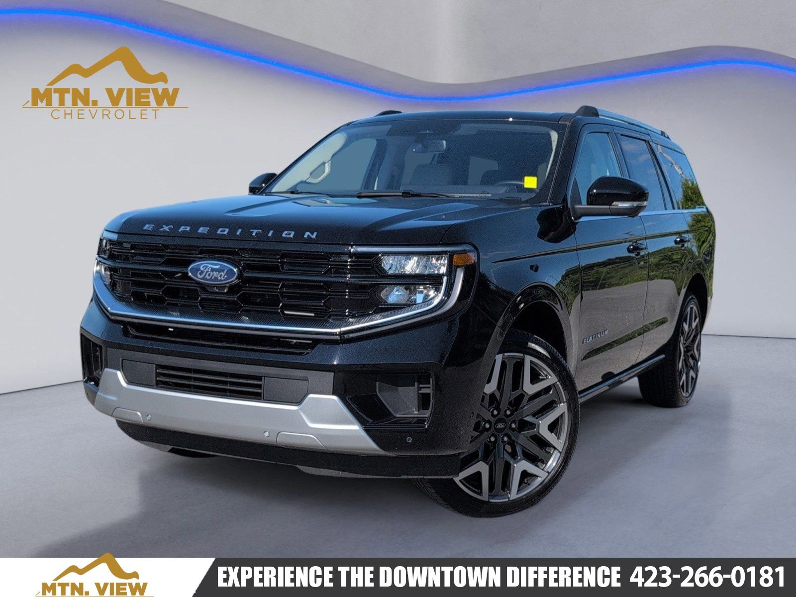 Used 2025 Ford Expedition Platinum w/ Platinum Ultimate Package
