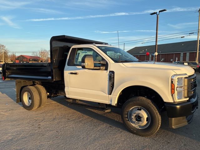 New 2026 Ford F350 XL image 8