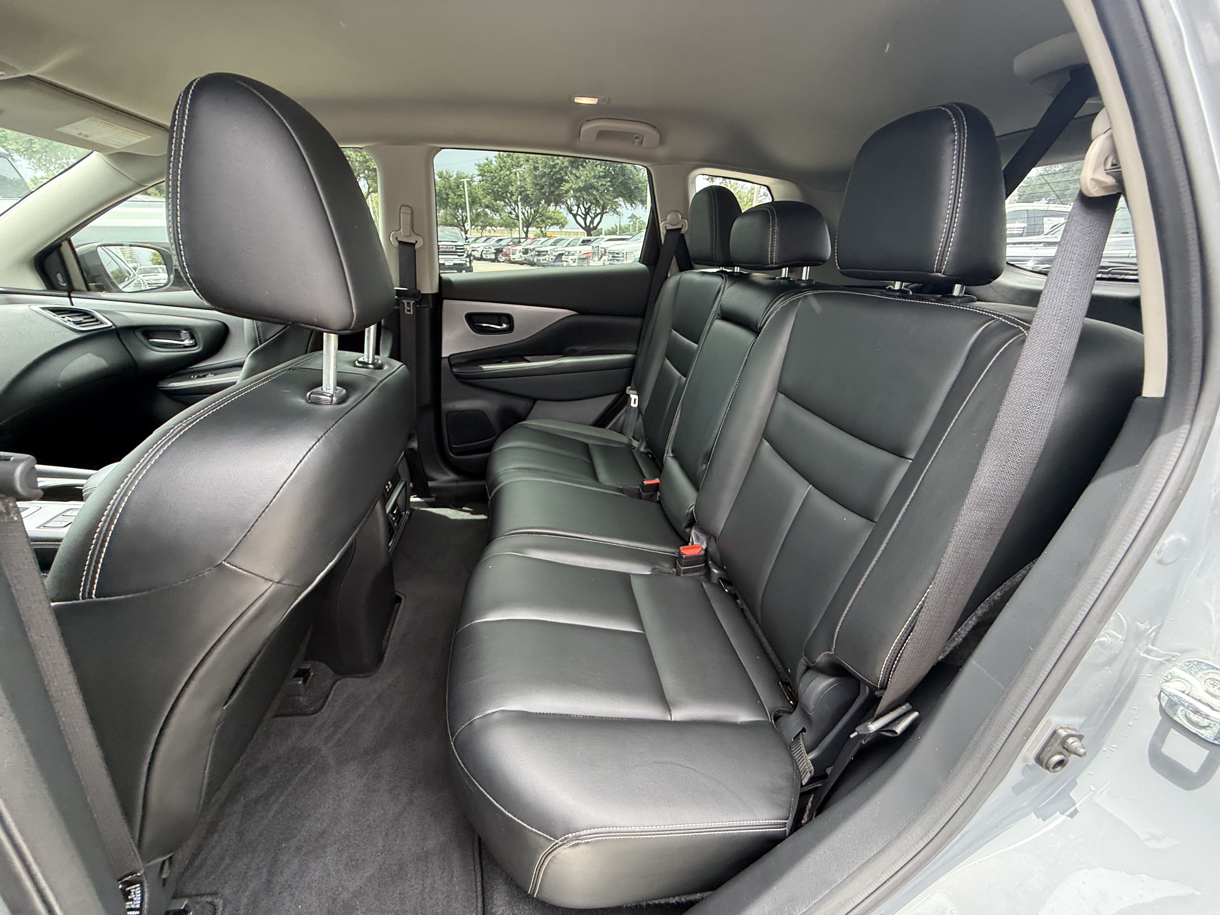 Used 2024 Nissan Murano SV w/ SV Midnight Edition Package FWD image 29