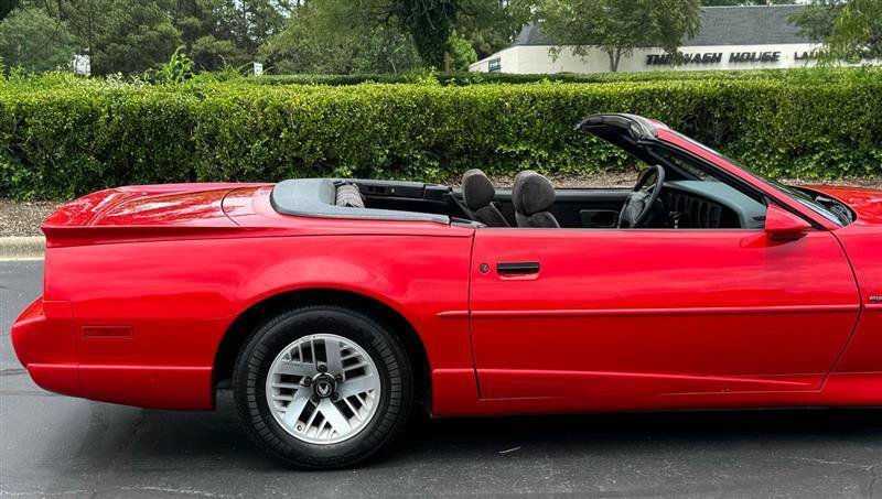 Used 1992 Pontiac Firebird Convertible RWD image 7
