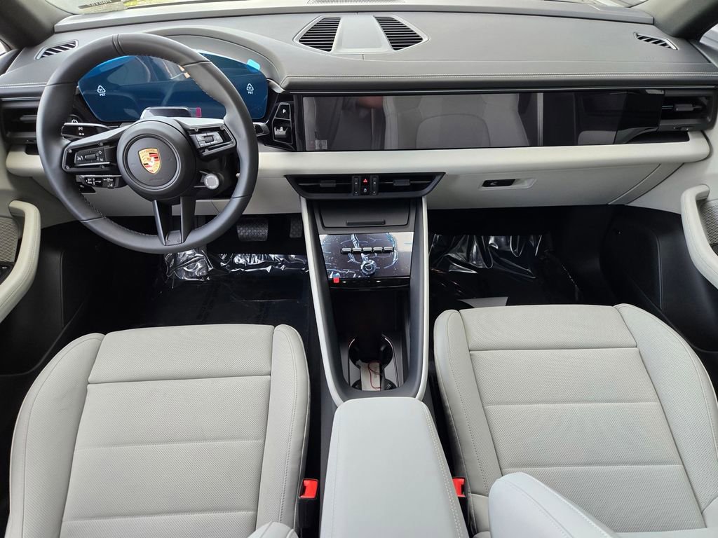 New 2026 Porsche Macan 4 Electric AWD/4WD image 13