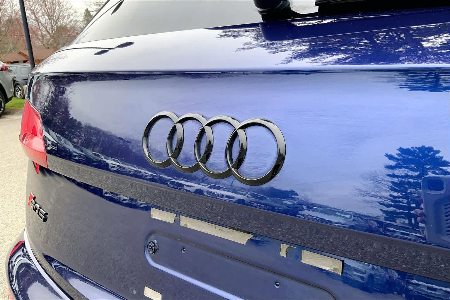 Used 2019 Audi SQ5 Premium Plus w/ Premium Plus Package AWD/4WD image 10